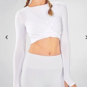 FABLETICS White Twist Crop Top